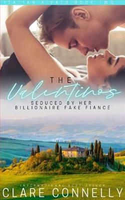 Seduced by Her Billionaire Fake Fianc&eacute; by Clare Connelly