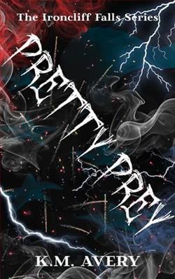 Pretty Prey by K.M. Avery